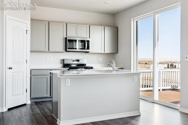 4941 Krueger Road Colorado Springs, CO 80925 - Photo 9 of 26 Gallery Image 9
