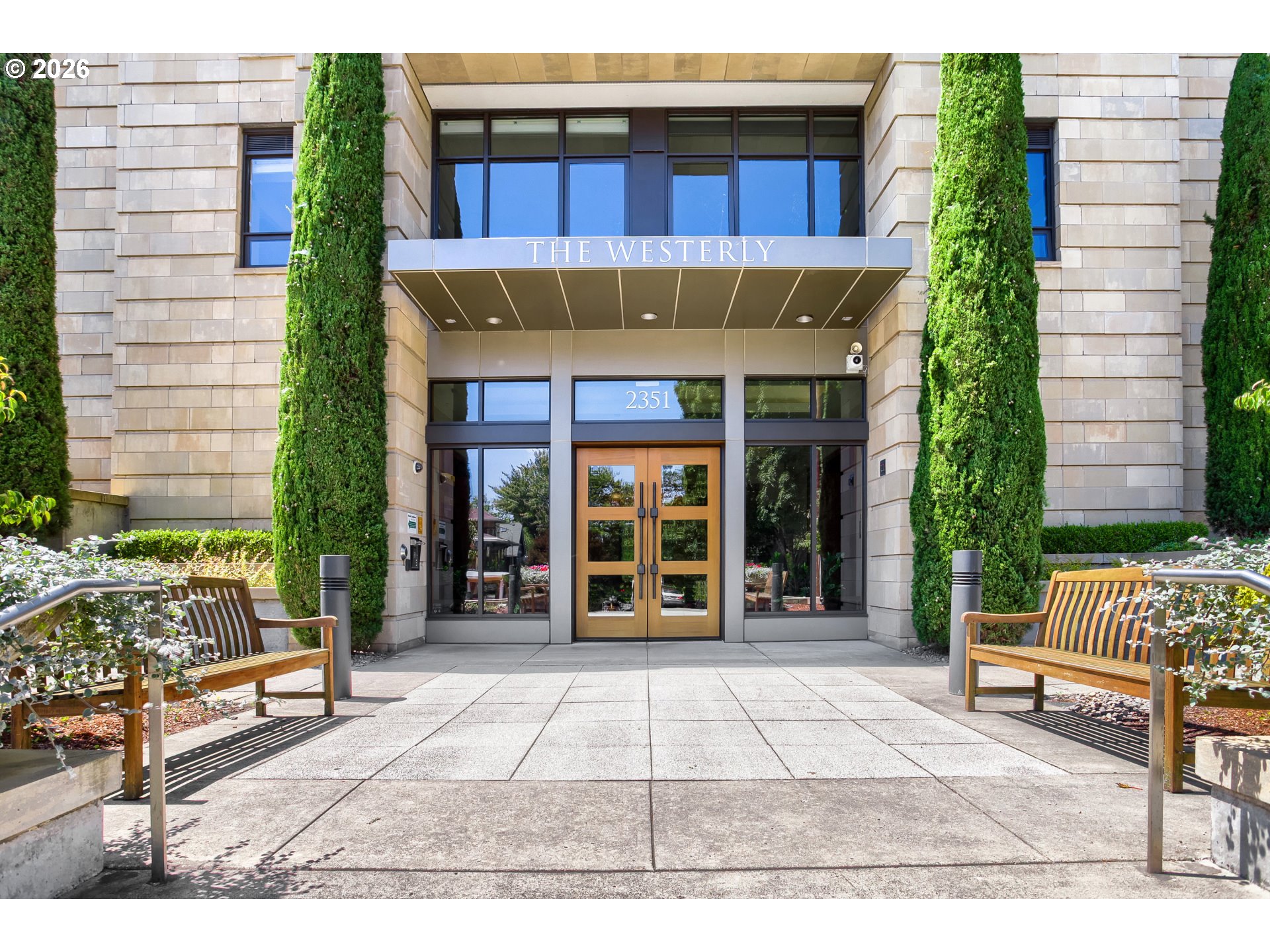 2351 Northwest Westover Road, Unit 202 Portland, OR 97210 - Photo 1 of 28 Gallery Image 1