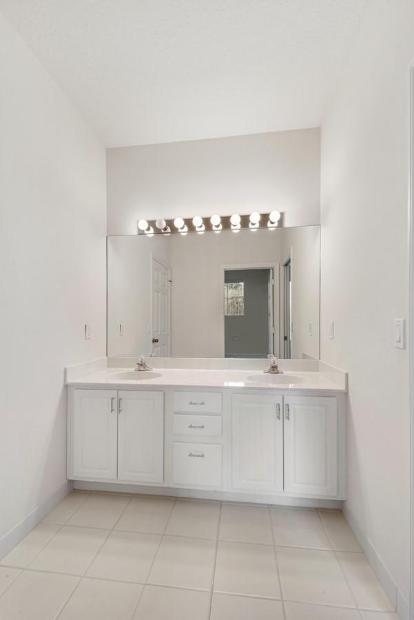 14330 77th Place North Loxahatchee, FL 33470 - Photo 31 of 54 Bathroom