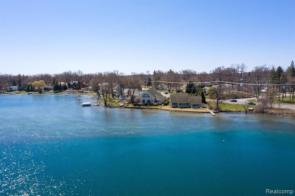 1821 Union Lake Road Commerce Township, MI 48382 - Photo 21 of 25