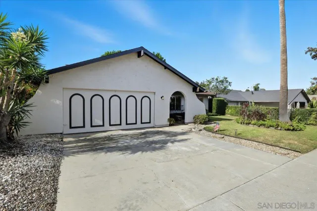 $875,000 | 1708 Woodbridge Road, Escondido, CA 92026