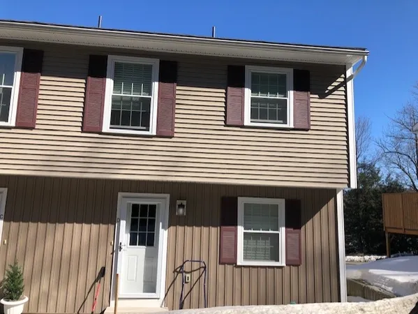 $3,100 | 1376 D Highway 11, Sunapee, NH 03751