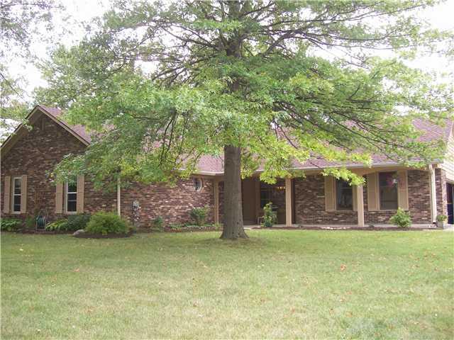 8102 Castle Lake Road Indianapolis, IN 46256 - Photo 1 of 24 Gallery Image 1