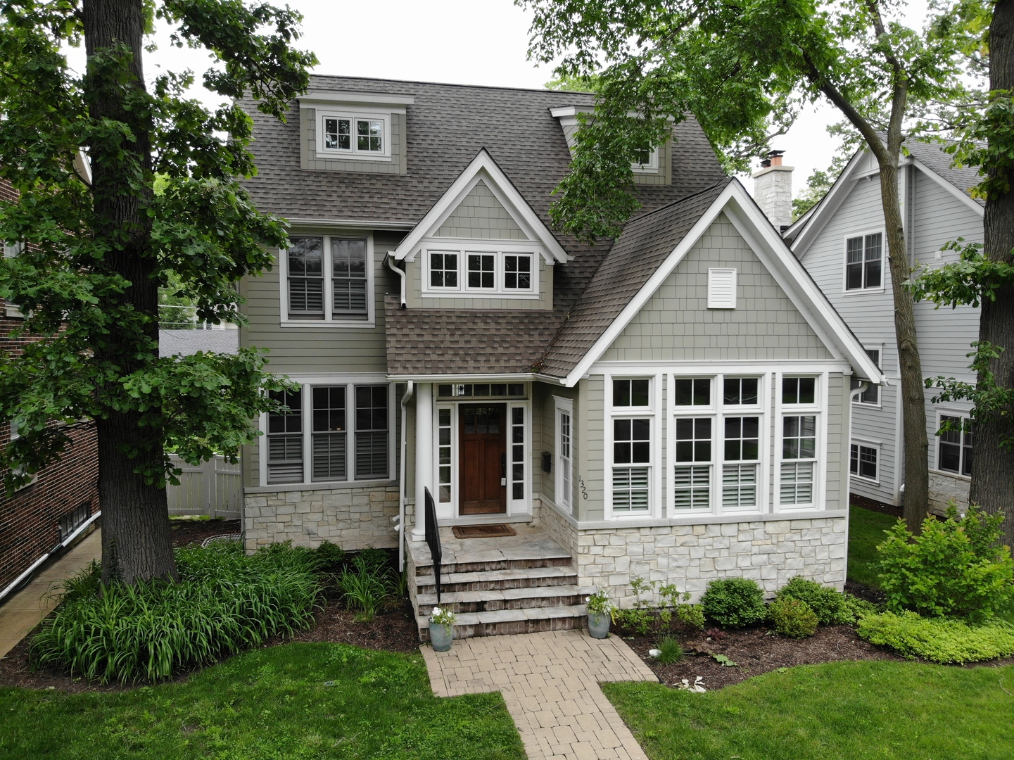 Undisclosed Address Wilmette, IL 60091 - Photo 2 of 39