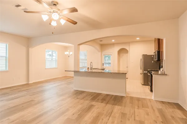$2,100 | 14623 Roaring Fork Lane, Houston, TX 77095