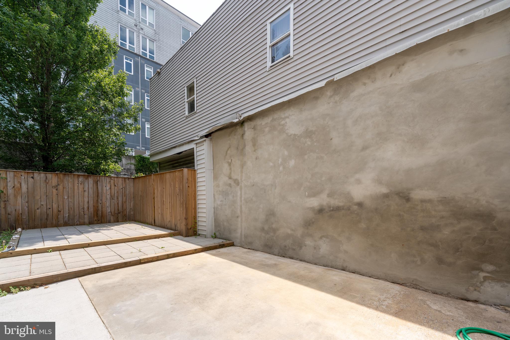 123 East Cross Street Baltimore, MD 21230 - Photo 13 of 33 a view of a backyard