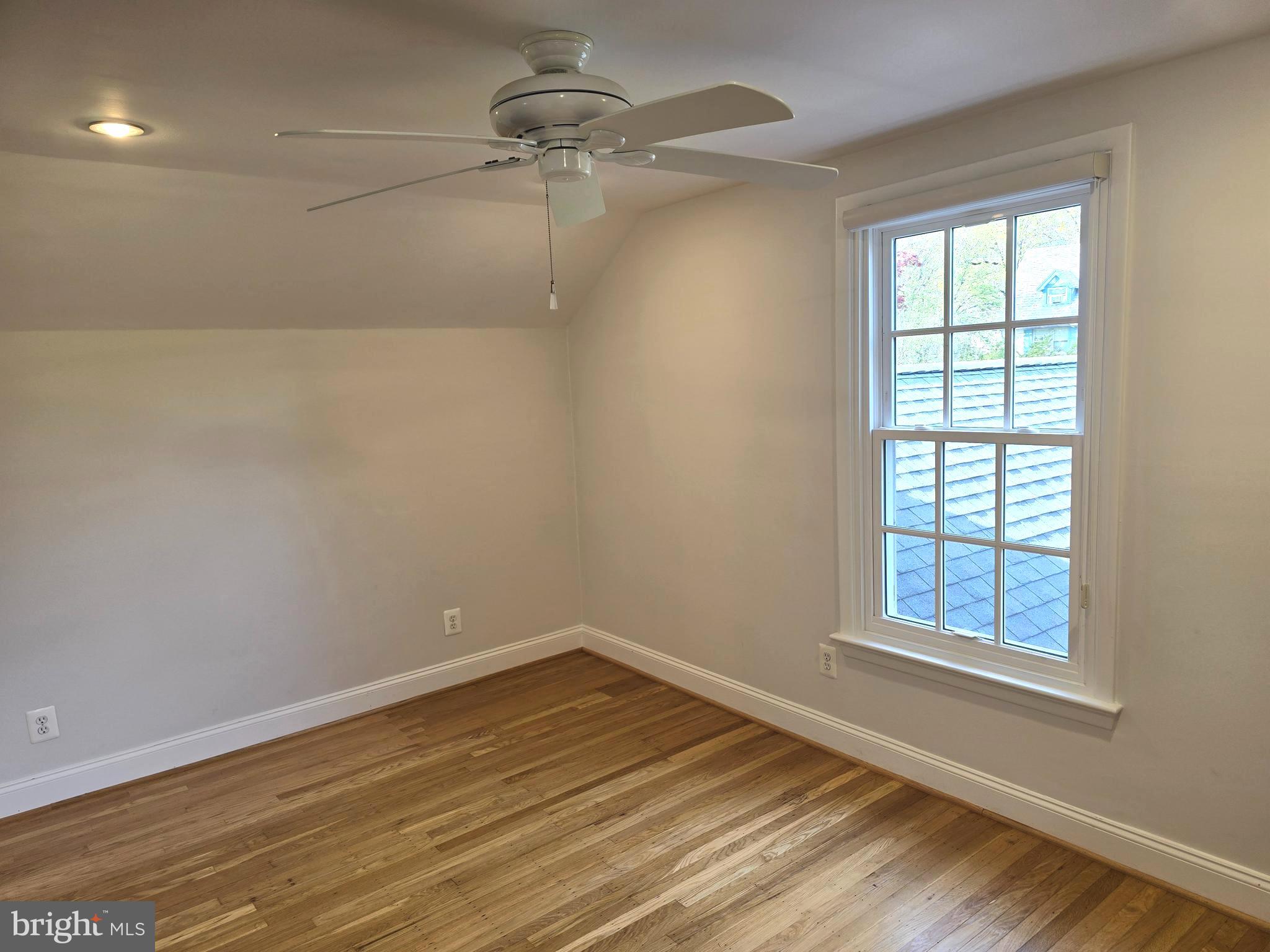 360 Wister Road Wynnewood, PA 19096 - Photo 27 of 36 Replacement Windows