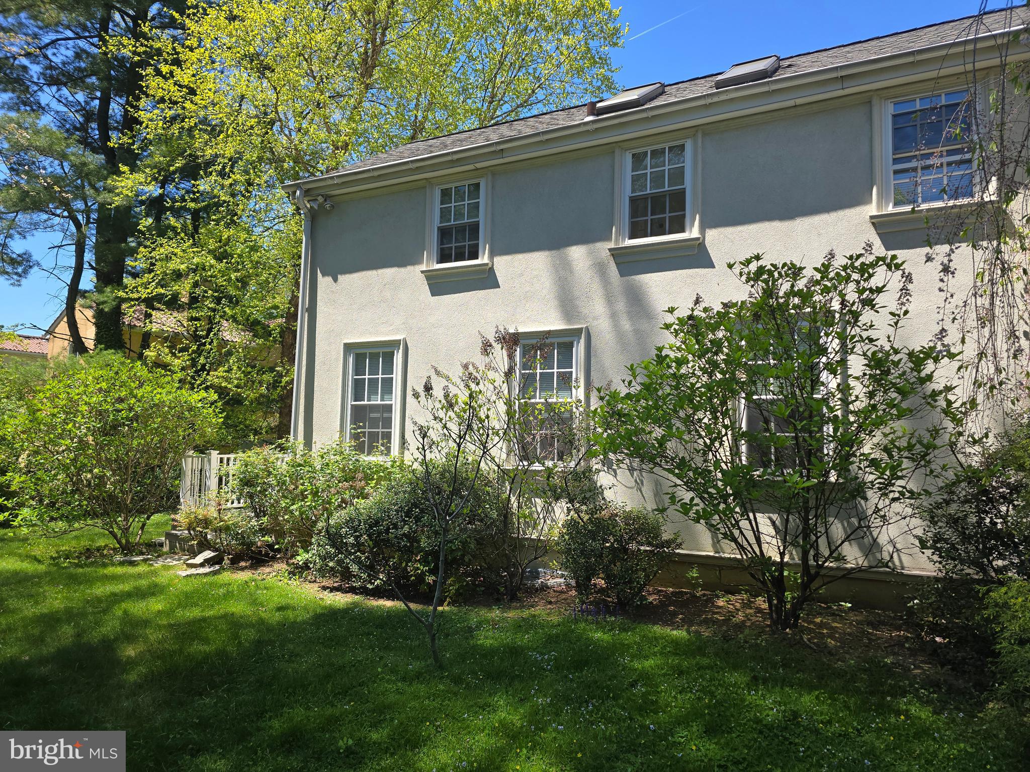 360 Wister Road Wynnewood, PA 19096 - Photo 5 of 36 Plenty of Yardspace