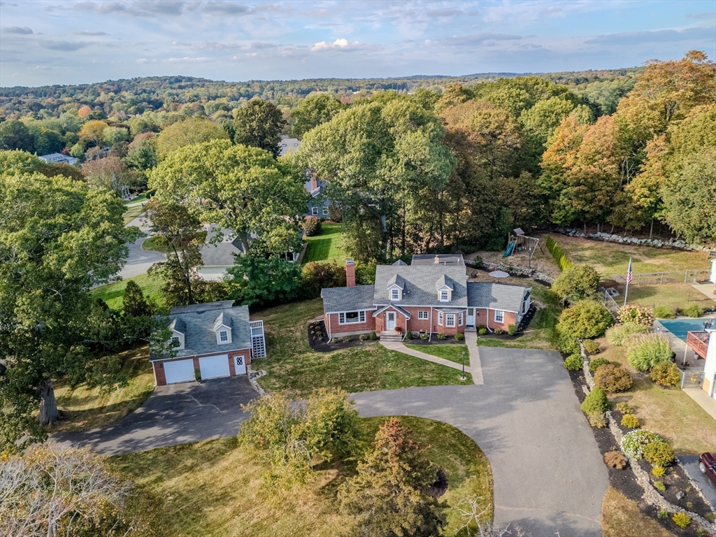 27 Burley Farm Road Danvers, MA 01923 - Photo 3 of 42