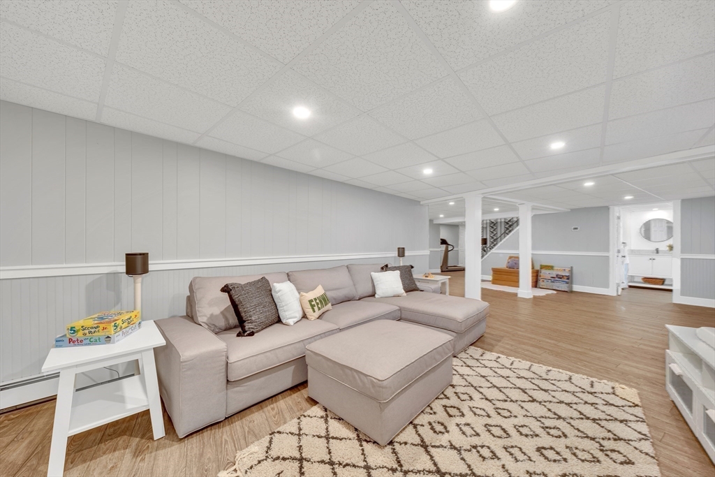 27 Burley Farm Road Danvers, MA 01923 - Photo 35 of 42