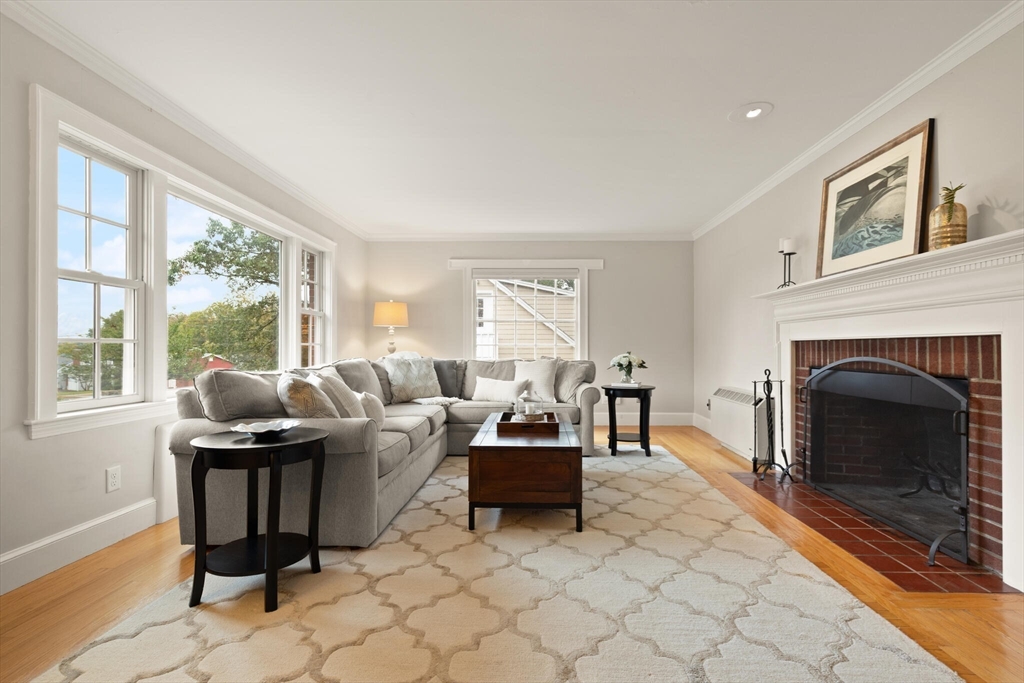 27 Burley Farm Road Danvers, MA 01923 - Photo 7 of 42