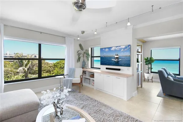 $8,500 | 1289 Northeast Ocean Boulevard, Unit 11, Jensen Beach, FL 34957