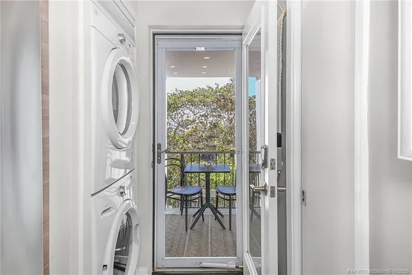 $8,500 | 1289 Northeast Ocean Boulevard, Unit 11, Jensen Beach, FL 34957