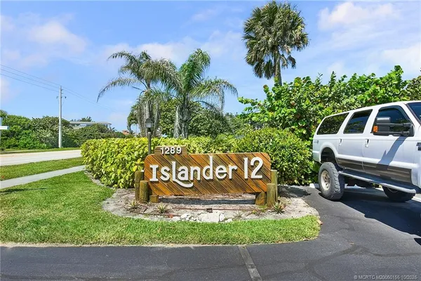 $8,500 | 1289 Northeast Ocean Boulevard, Unit 11, Jensen Beach, FL 34957
