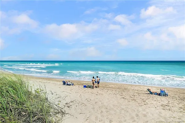 $8,500 | 1289 Northeast Ocean Boulevard, Unit 11, Jensen Beach, FL 34957