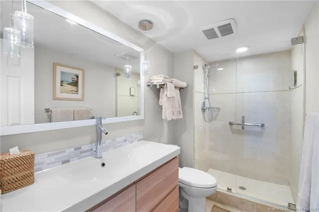 $8,500 | 1289 Northeast Ocean Boulevard, Unit 11, Stuart, FL 34996