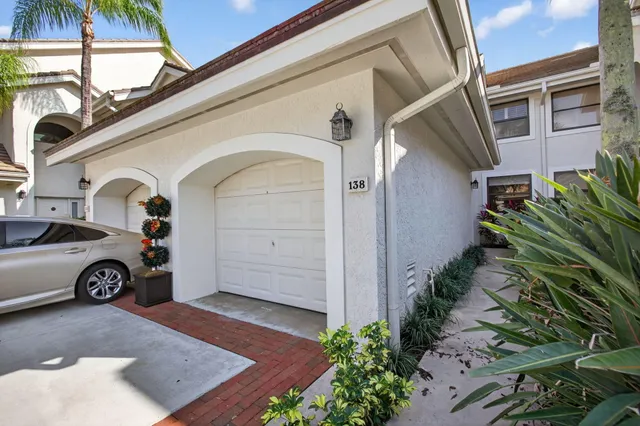 $6,500 | 3940 Back Bay Drive, Unit 138, Jupiter, FL 33477