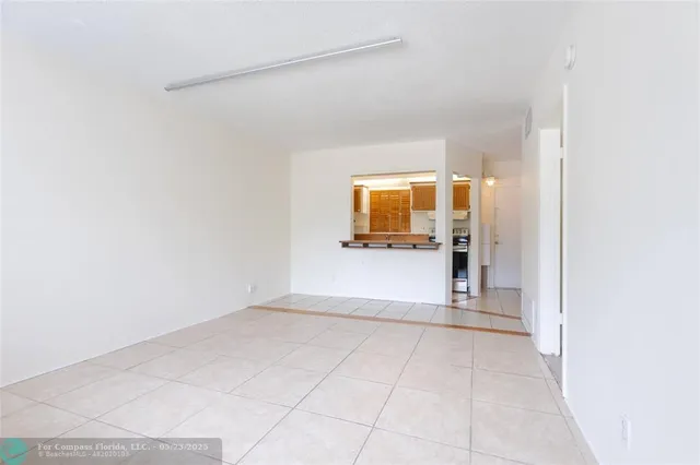 $1,750 | 1001 Southeast 16th Street, Unit 8, Fort Lauderdale, FL 33316