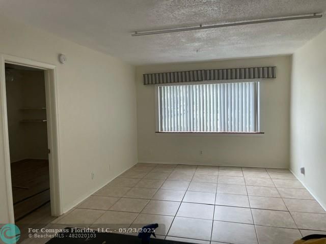 1001 Southeast 16th Street, Unit 8 Fort Lauderdale, FL 33316 - Photo 6 of 17