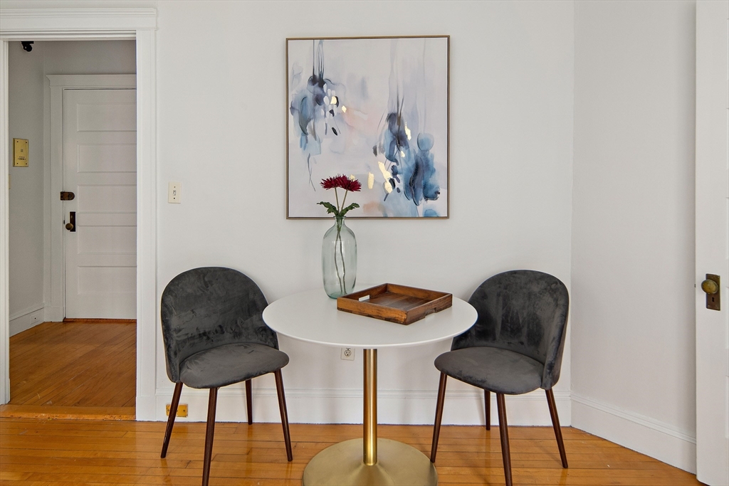 10 Dana Street, Unit 202 Cambridge, MA 02138 - Photo 6 of 16