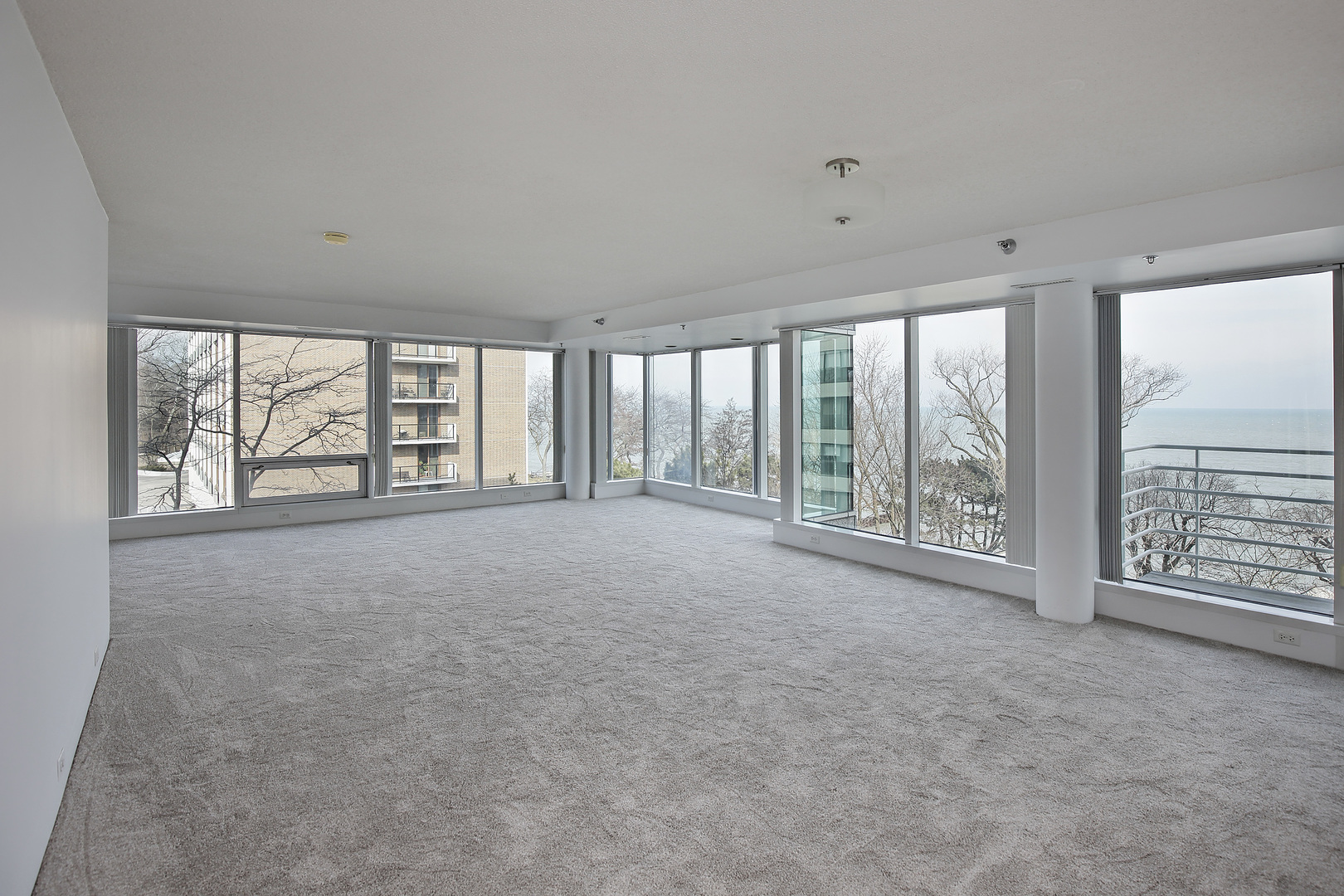 1618 Sheridan Road, Unit C Wilmette, IL 60091 - Photo 3 of 12