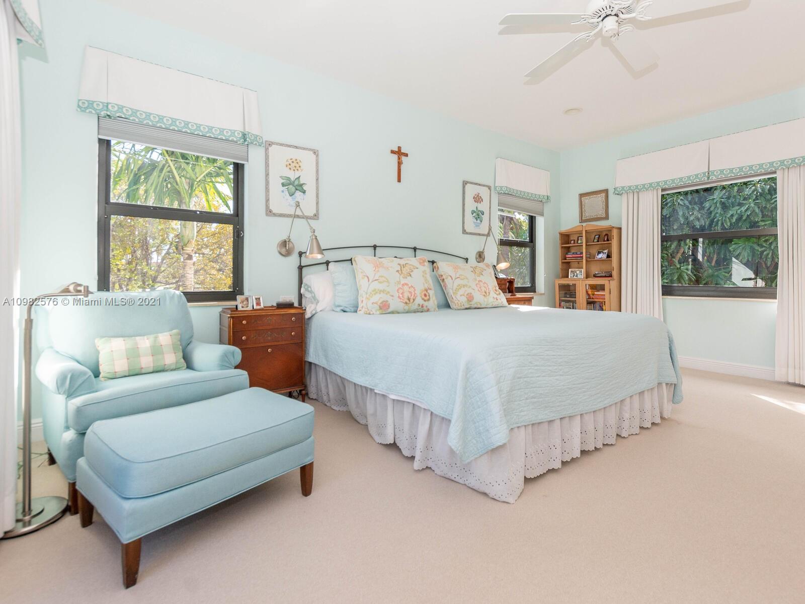 390 Atlantic Road Key Biscayne, FL 33149 - Photo 18 of 31