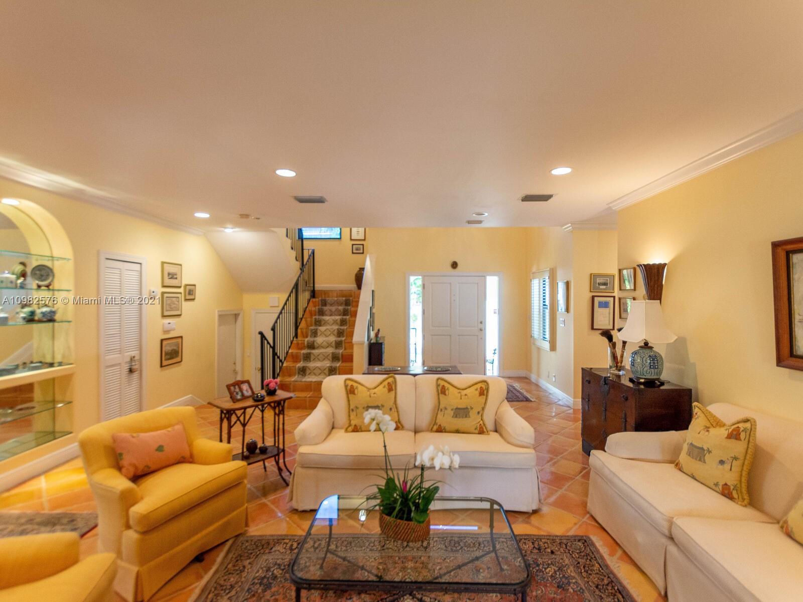 390 Atlantic Road Key Biscayne, FL 33149 - Photo 8 of 31