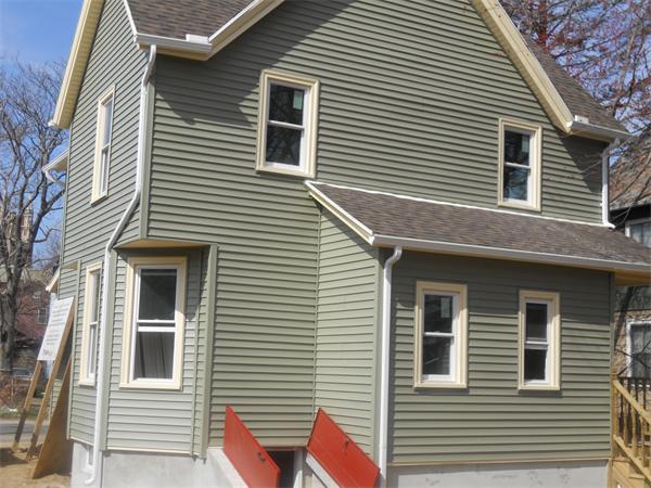 11 Olive Street Springfield, MA 01109 - Photo 2 of 4 Gallery Image 2