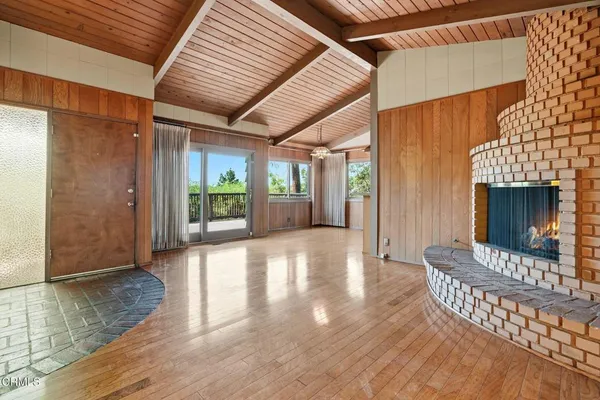 $965,000 | 1876 Kaweah Drive, Pasadena, CA 91105