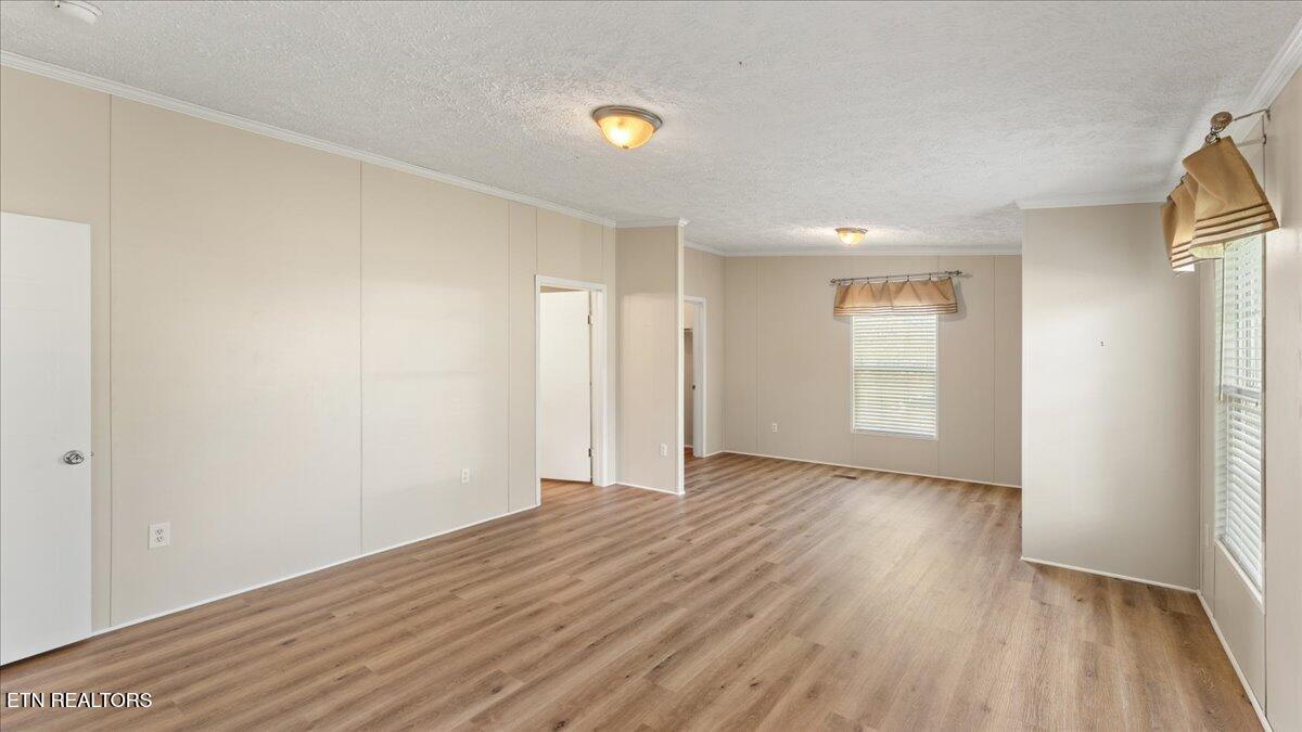 10985 Lantana Road Crossville, TN 38572 - Photo 13 of 31 13-Primary Bedroom