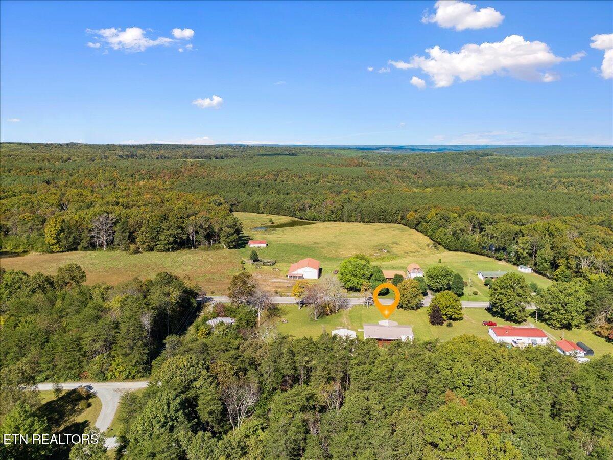 10985 Lantana Road Crossville, TN 38572 - Photo 29 of 31 34-Aerial