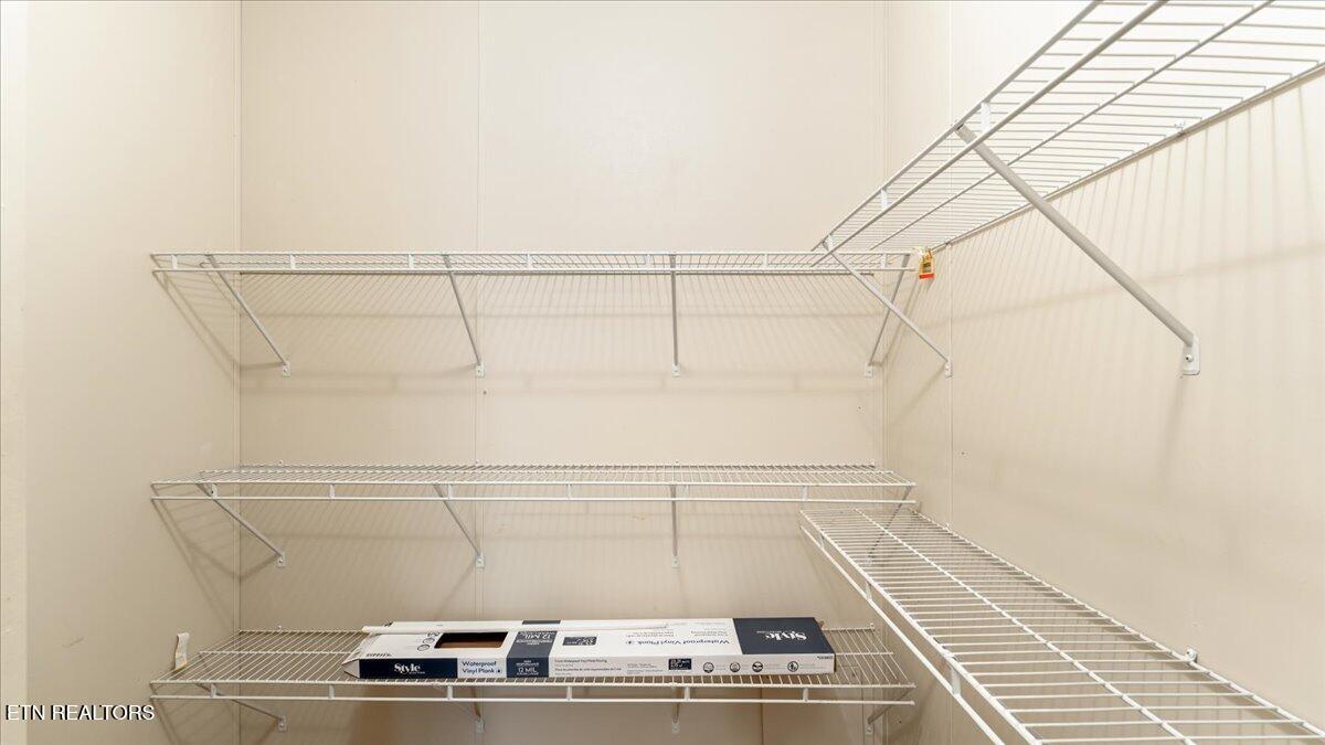 10985 Lantana Road Crossville, TN 38572 - Photo 10 of 31 25-Pantry