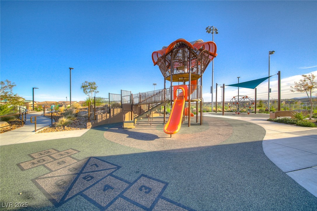 2722 Luzzi Walk Henderson, NV 89044 - Photo 22 of 32