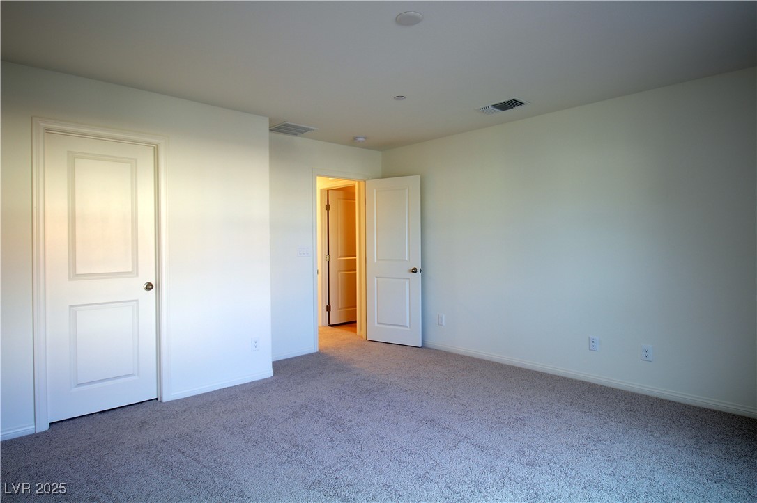 2722 Luzzi Walk Henderson, NV 89044 - Photo 9 of 32