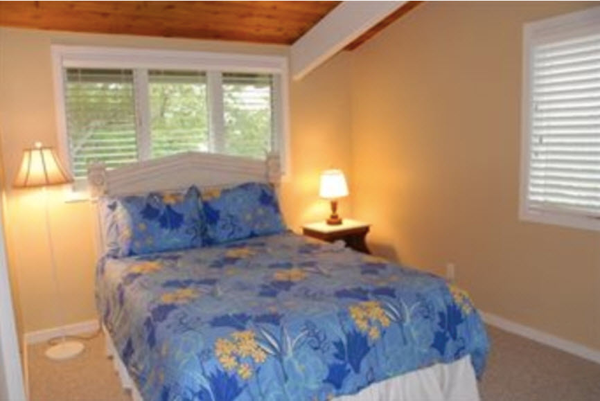 737 State Road Aquinnah, MA 02535 - Photo 9 of 12 Queen guest bedroom