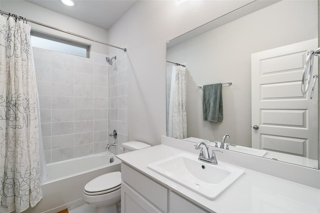 353 Waters Rdg Drive Lavon, TX 75166 - Photo 28 of 40