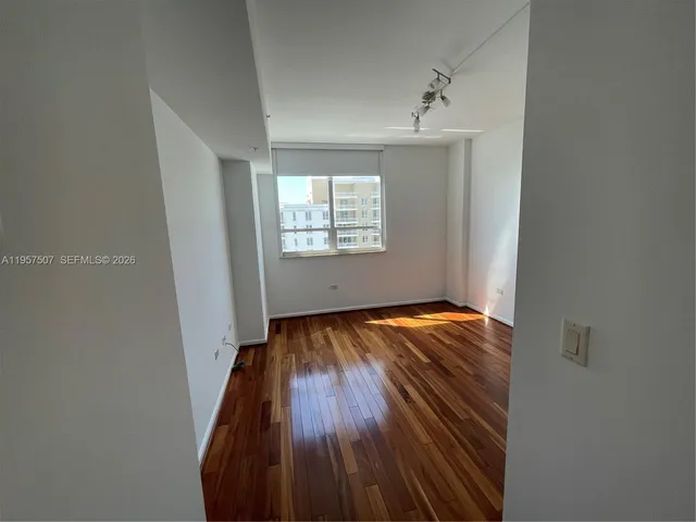 $5,500 | 801 Brickell Key Boulevard, Unit 2511, Miami, FL 33131