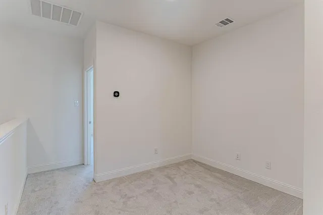 $422,200 | 2136 Village Walk Lane, Aledo, TX 76008