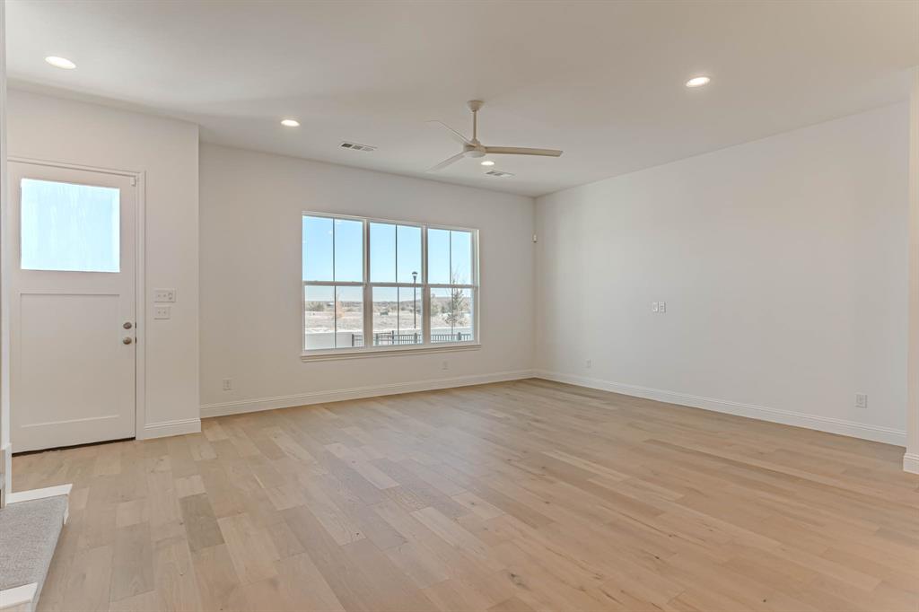 2136 Village Walk Lane Aledo, TX 76008 - Photo 34 of 38