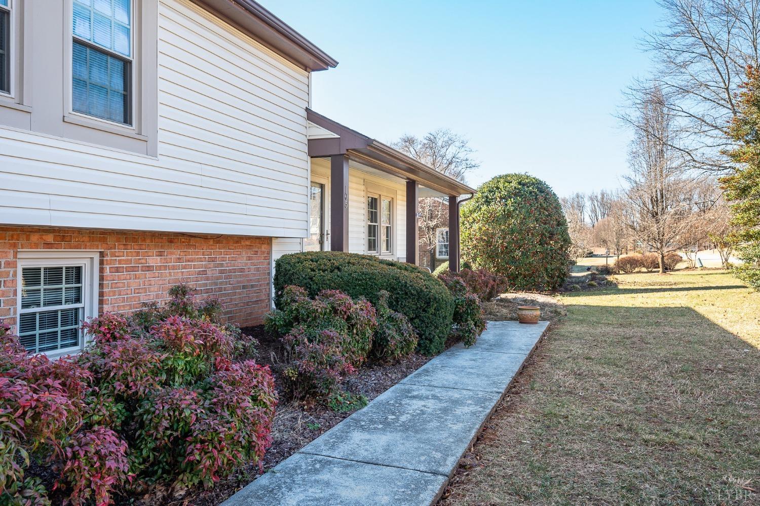 105 Old Post Road Lynchburg, VA 24502 - Photo 4 of 50 Gallery Image 4