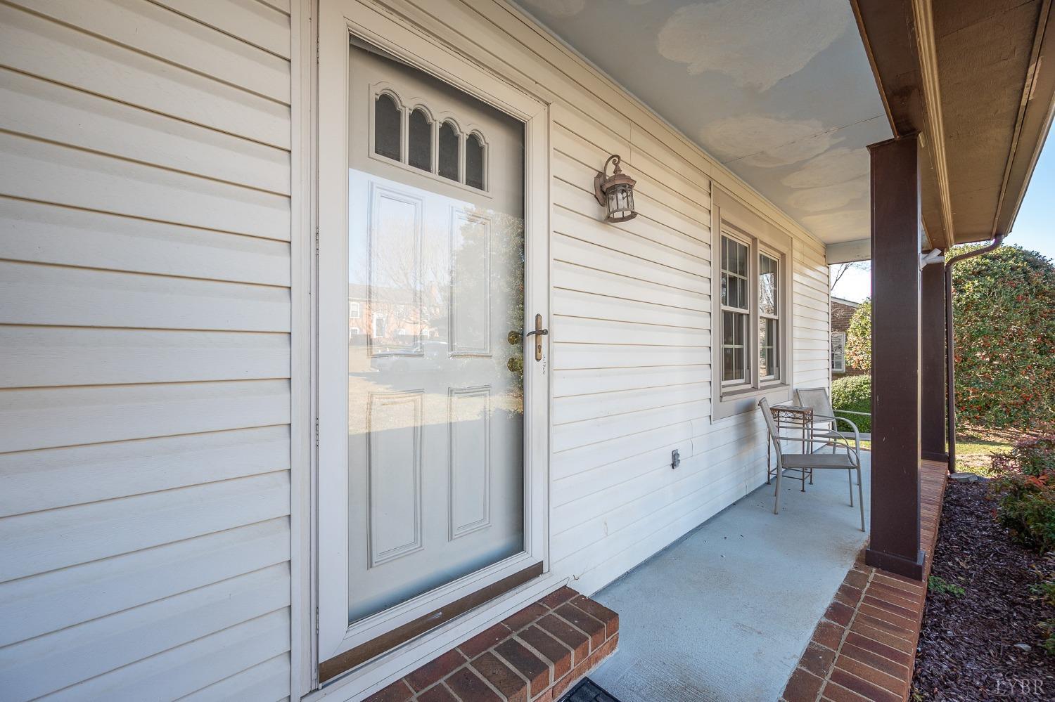 105 Old Post Road Lynchburg, VA 24502 - Photo 5 of 50 Gallery Image 5