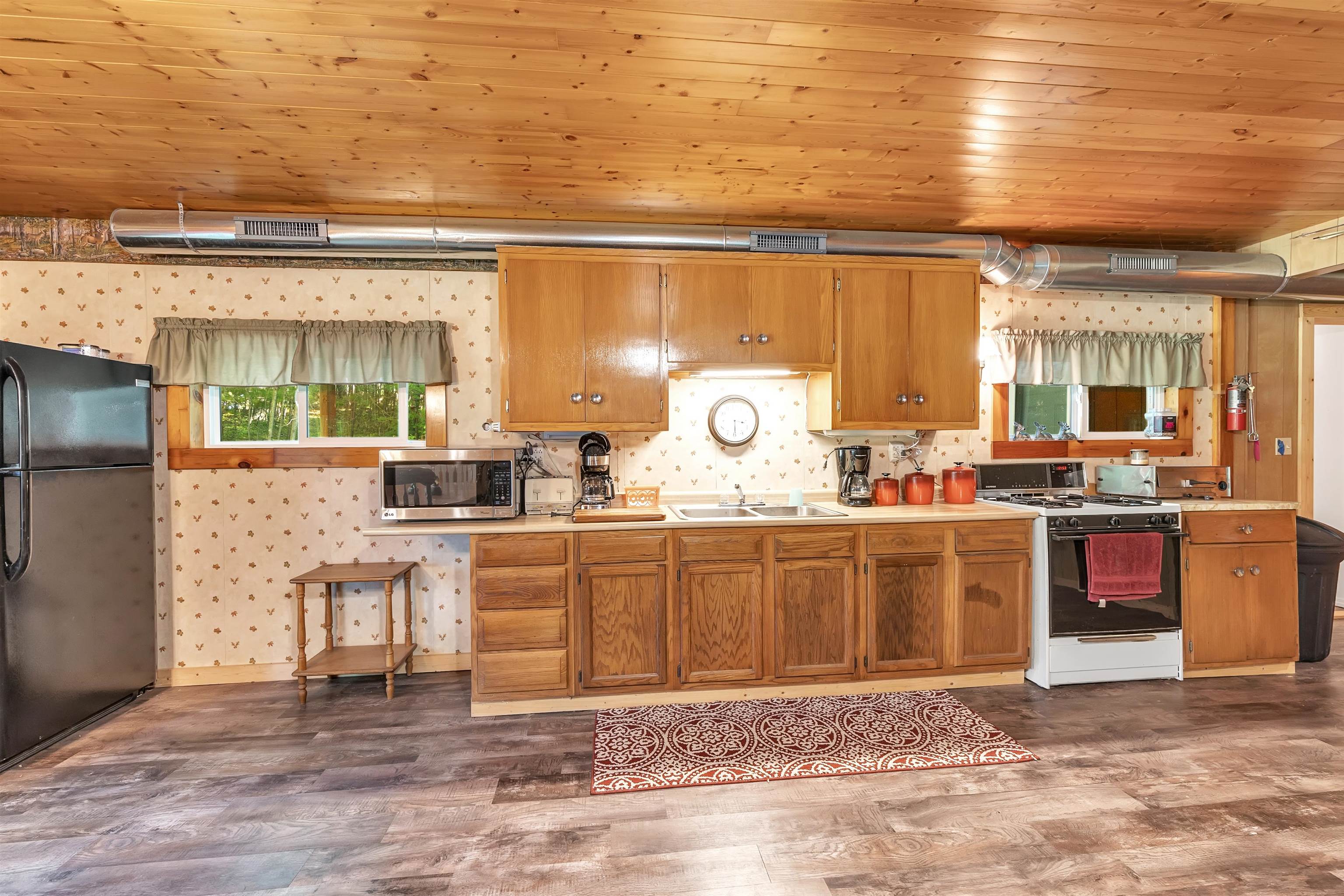 E559 Indian Valley Road Waupaca, WI 54981 - Photo 14 of 52 Gallery Image 14