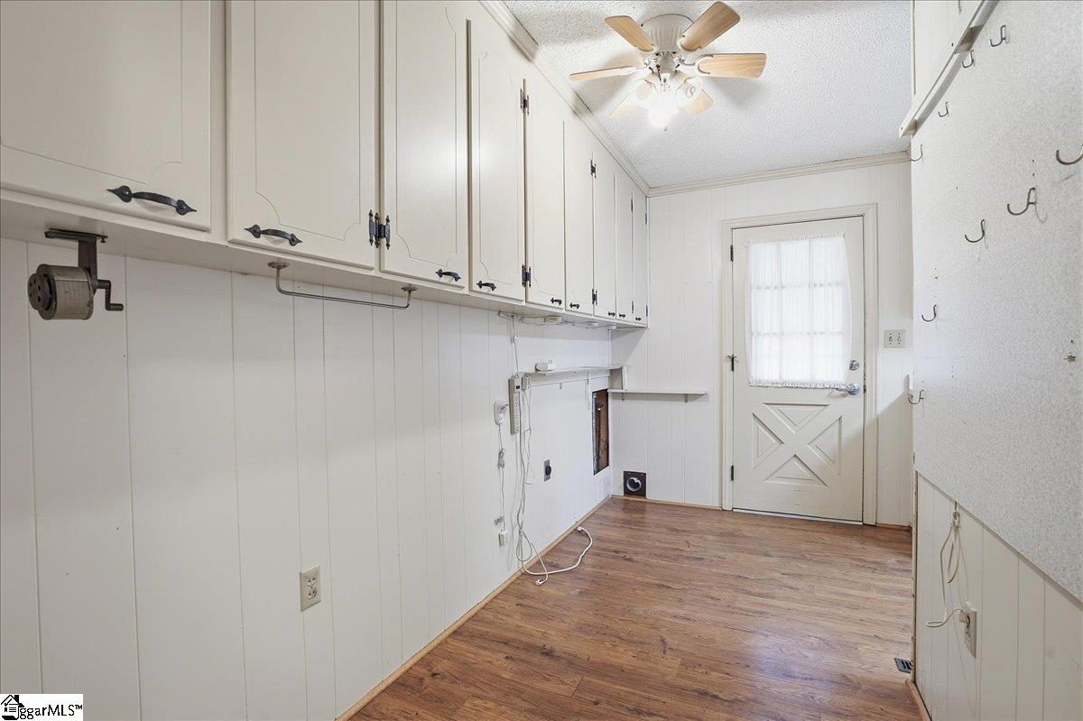 208 State Rd S-30-483 Clinton, SC 29325 - Photo 13 of 28