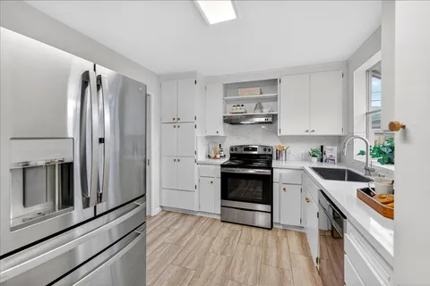 $1,079,000 | 856 Linda Vista Street, San Jose, CA 95127