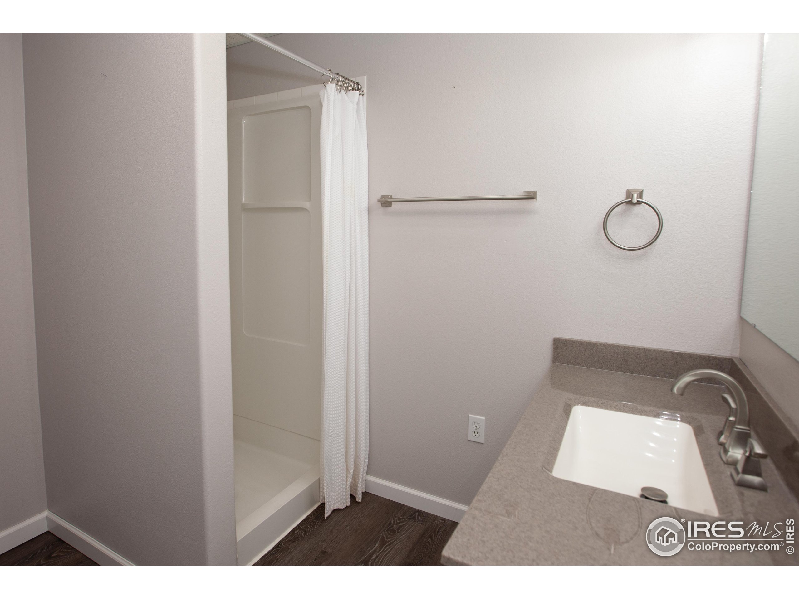 1815 Robin Road Sterling, CO 80751 - Photo 33 of 45