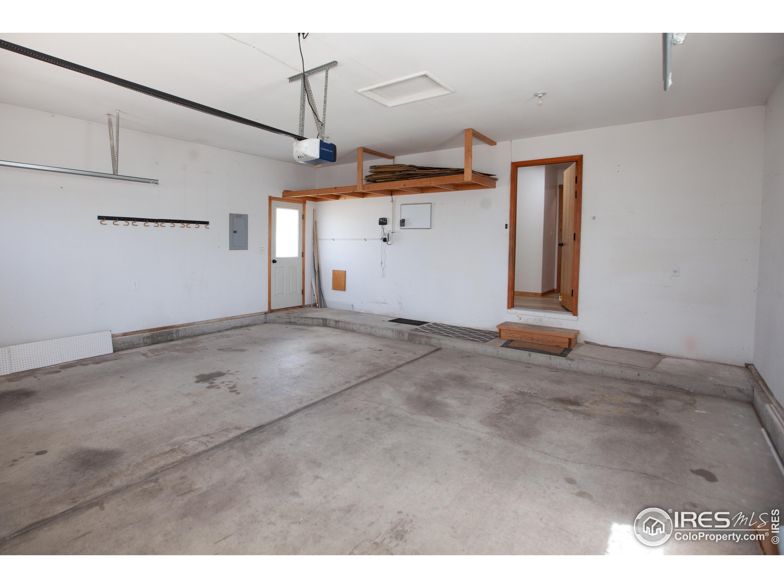 1815 Robin Road Sterling, CO 80751 - Photo 37 of 45 a view of a garage