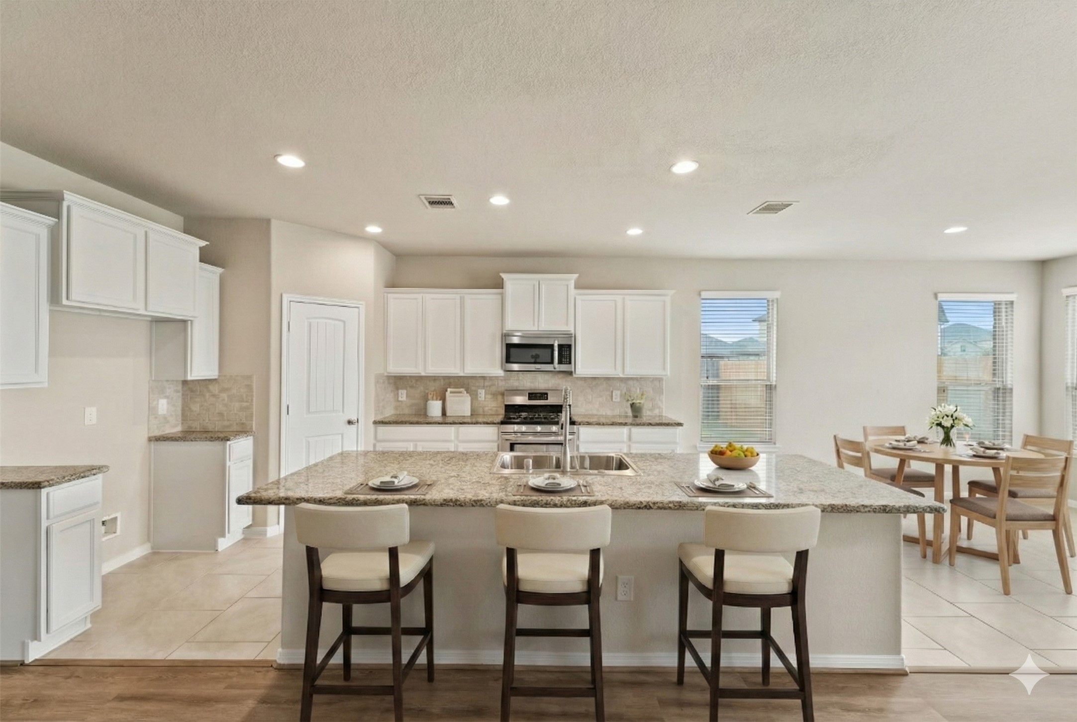 2002 Casterly Court Fresno, TX 77545 - Photo 4 of 24