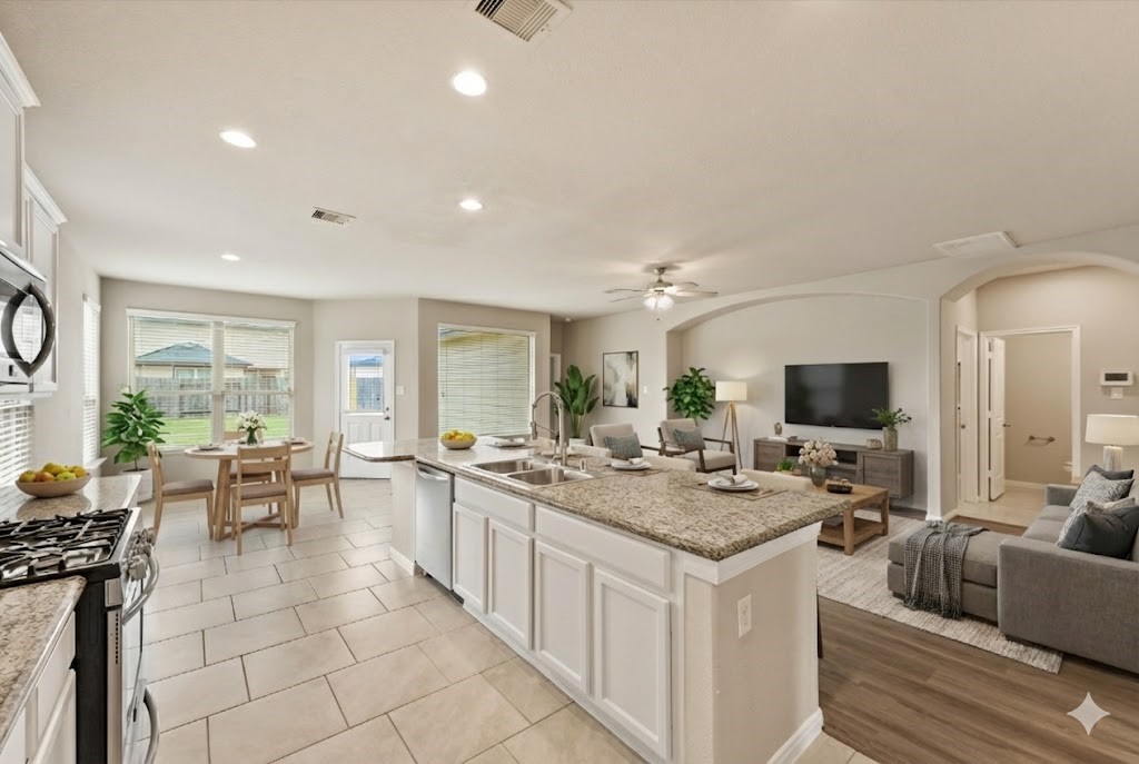 2002 Casterly Court Fresno, TX 77545 - Photo 5 of 24