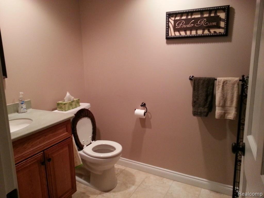 33343 Mulvey Road Fraser, MI 48026 - Photo 31 of 35 20150324_101203.jpg