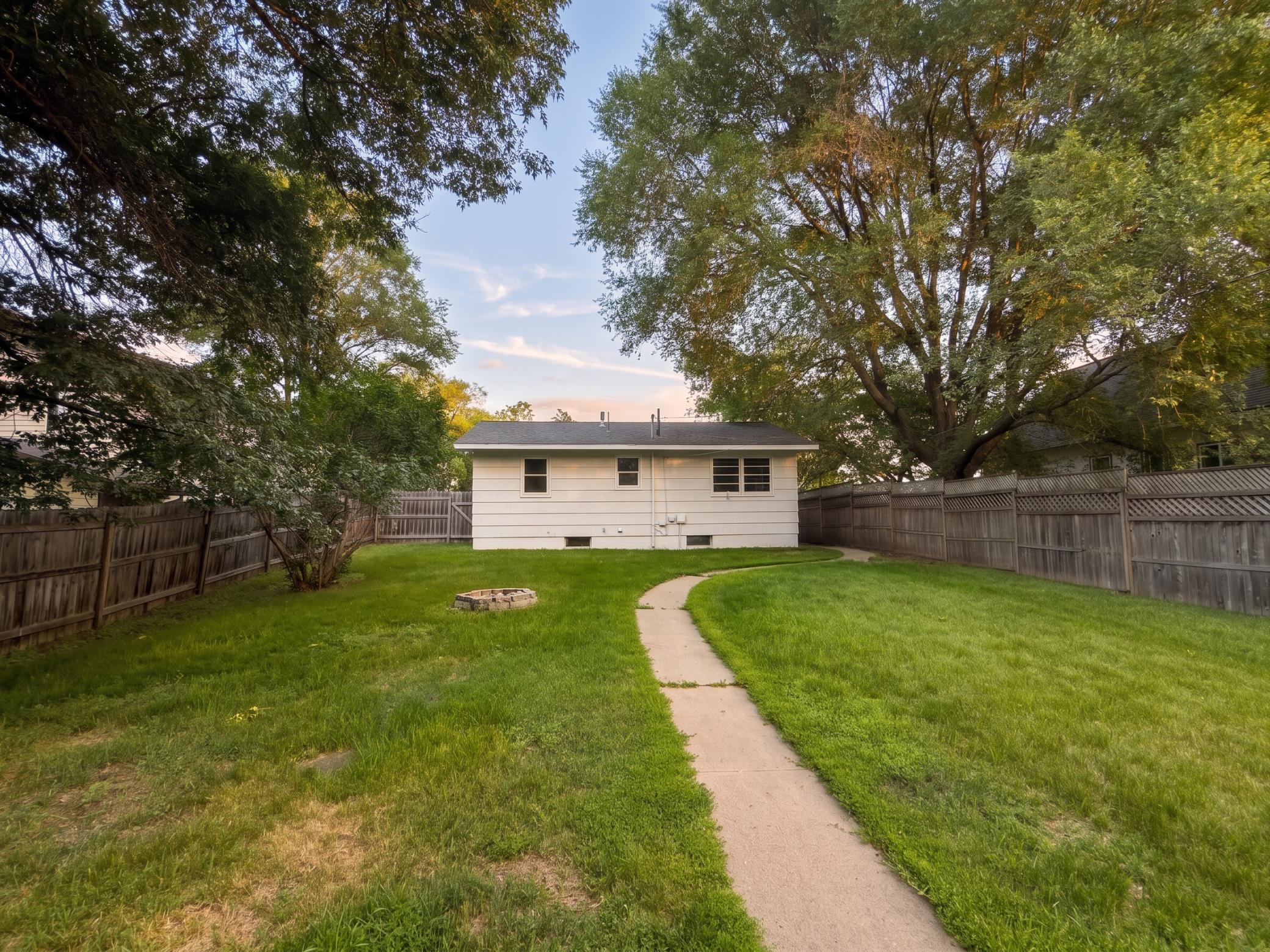 416 Southwest 4th Street Brainerd, MN 56401 - Photo 2 of 27